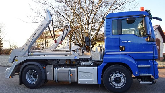 MEILLER Absetzkipper mit kompakter Mulde
